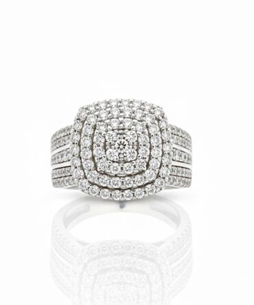 Gardenia Diamond Engagement Ring