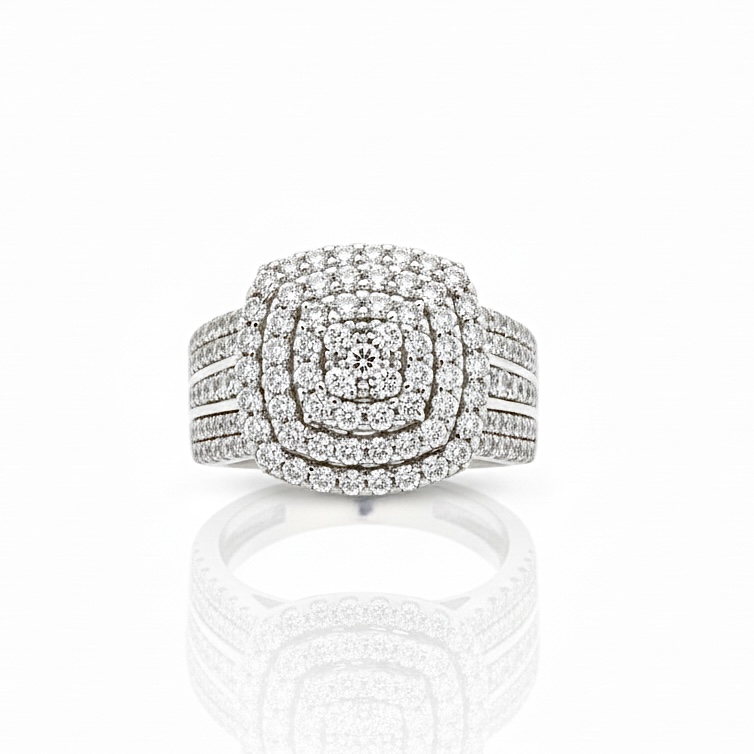 Gardenia Diamond Engagement Ring